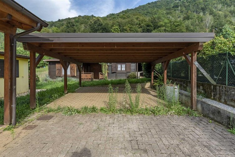 Zogno Poscante, favolosa villa singola stile chalet con terreno Zogno