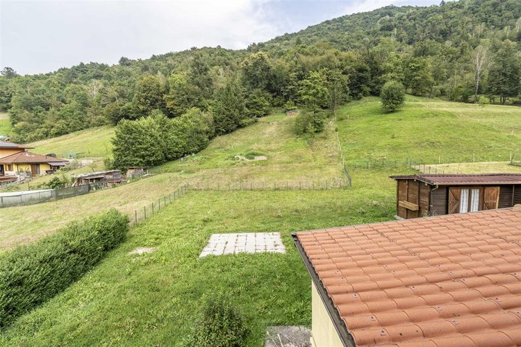 Zogno Poscante, favolosa villa singola stile chalet con terreno Zogno