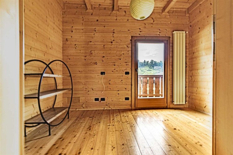 Zogno Poscante, favolosa villa singola stile chalet con terreno Zogno