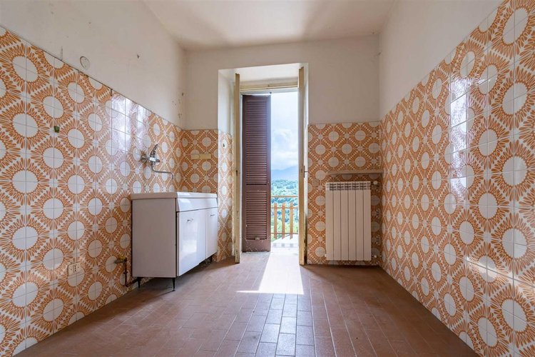 Locatello Imagna vendesi villa singola con giardino Locatello