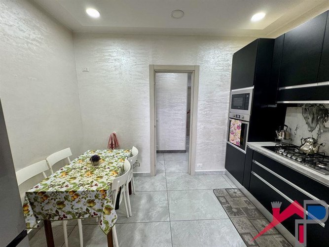 Caprino Bergamasco trilocale  ristrutturato Caprino Bergamasco