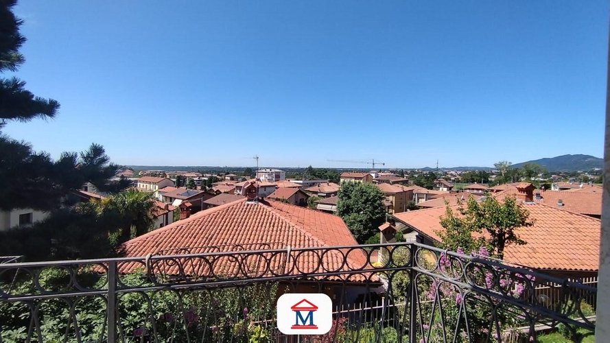 Casa indipendente Mozzo