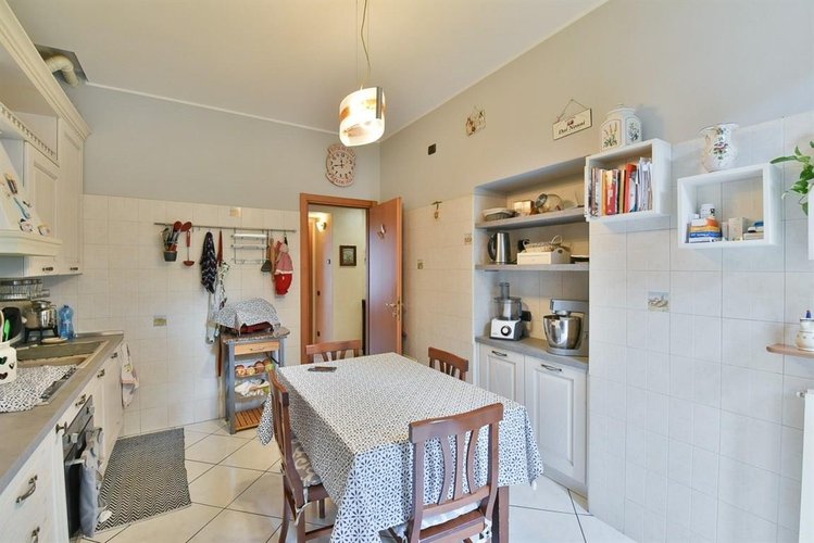 Appartamento 3 locali - Rif. 212 Como