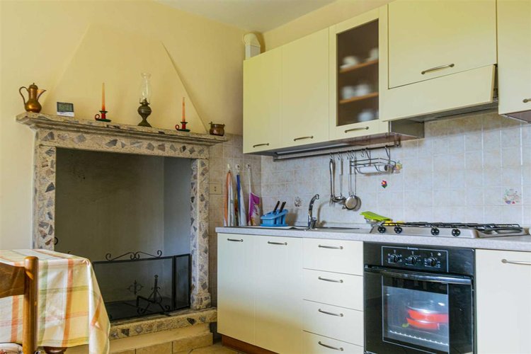 Costa Serina, imperdibile porzione di casa con godibilissimo giardino Costa Serina