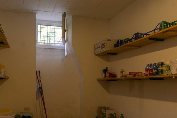 Costa Serina, imperdibile porzione di casa con godibilissimo giardino Costa Serina