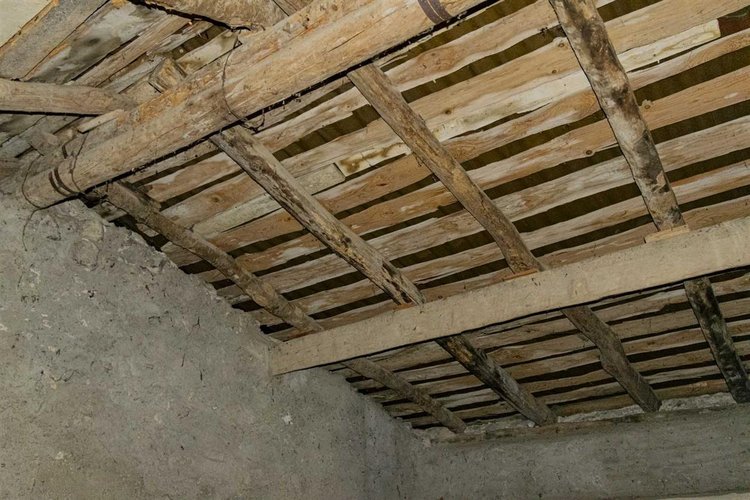 Costa Serina, imperdibile porzione di casa con godibilissimo giardino Costa Serina