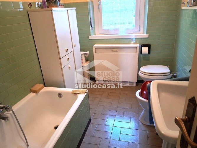 IN CASETTA BIFAMILIARE! Zogno