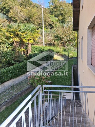 IN CASETTA BIFAMILIARE! Zogno