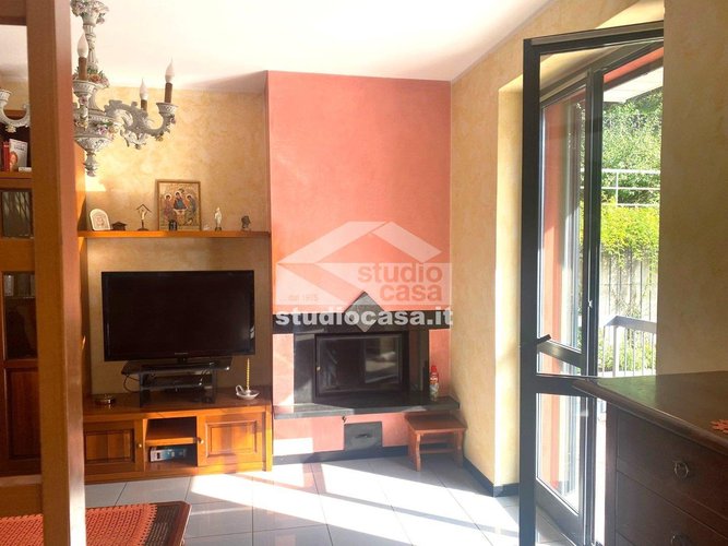 CASETTA BIFAMILIARE! Sedrina