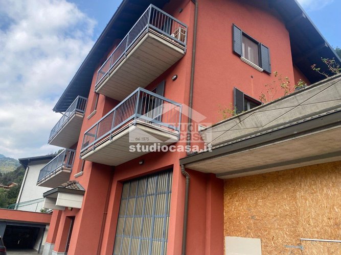 CASETTA BIFAMILIARE! Sedrina