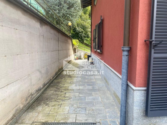 CASETTA BIFAMILIARE! Sedrina