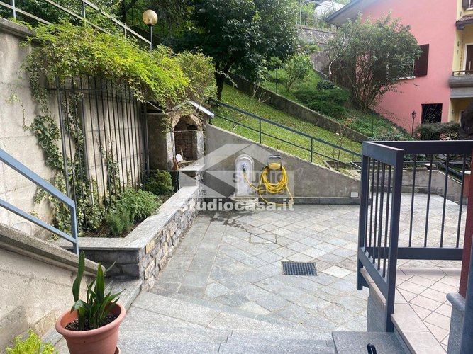 CASETTA BIFAMILIARE! Sedrina