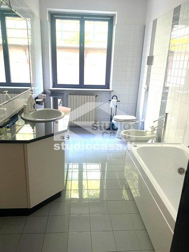 CASETTA BIFAMILIARE! Sedrina