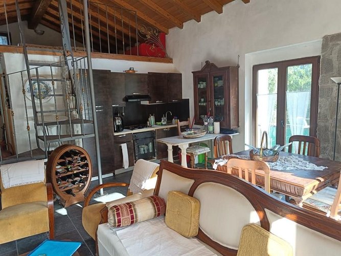 Casa Indipendente 3 locali - Rif. 211 Faggeto Lario