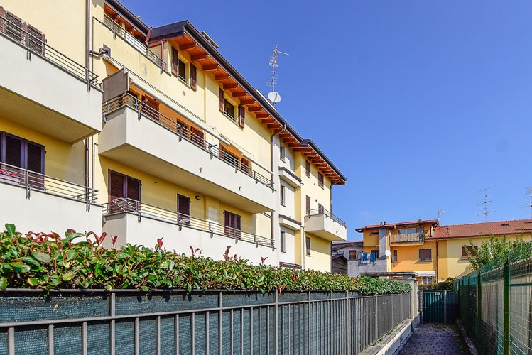 Semi-centrale - 38/25 Cantù