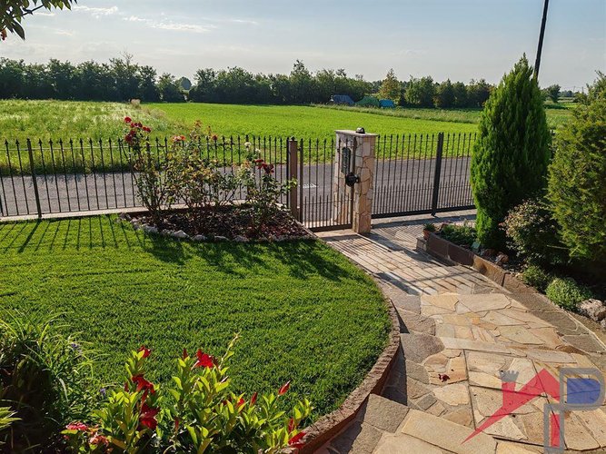 Porzione di Villa bifamiliare Mornico al Serio