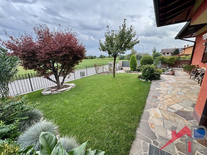 Porzione di Villa bifamiliare Mornico al Serio