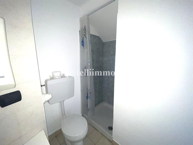 AFFITTASI NEGOZIO A LONGUELO Bergamo