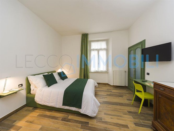 STANZA CORSO MARTIRI 24