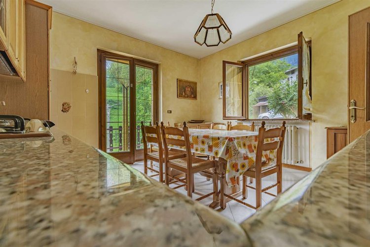 Sant’Omobono Terme alture adorabile villa singola con giardino privato Sant'Omobono Terme