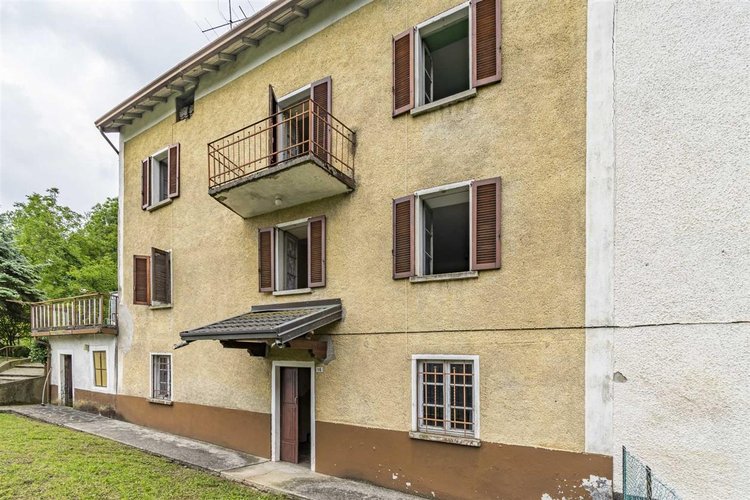 Sant’Omobono Terme alture adorabile villa singola con giardino privato Sant'Omobono Terme