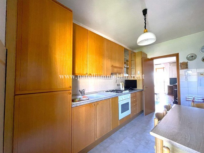 LUMINOSO TRILOCALE CON BOX E CANTINA NEL CUORE DI LONGUELO Bergamo