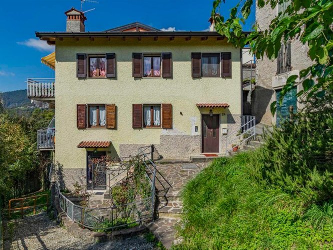 Zogno Endenna, fantastico trilocale con vista mozzafiato Zogno