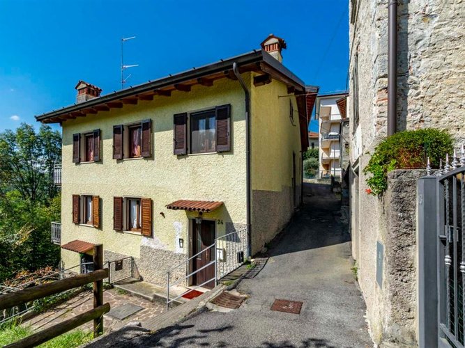 Zogno Endenna, fantastico trilocale con vista mozzafiato Zogno