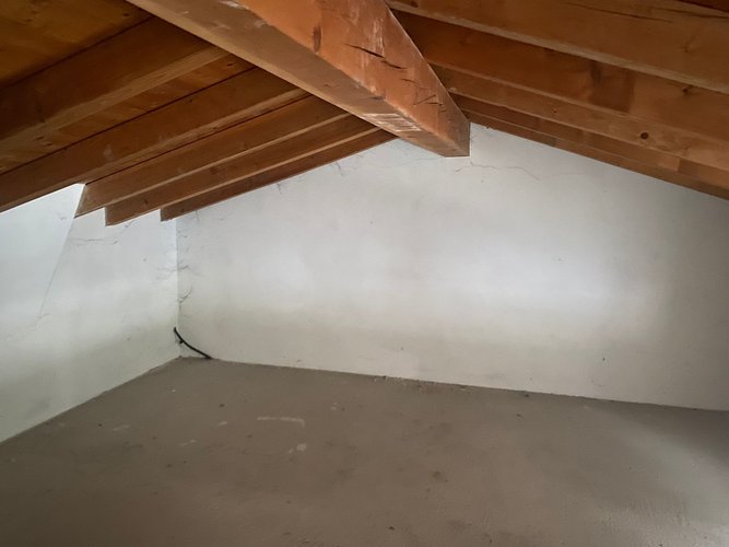 INDIPENDENTE.. MAI ABITATA!