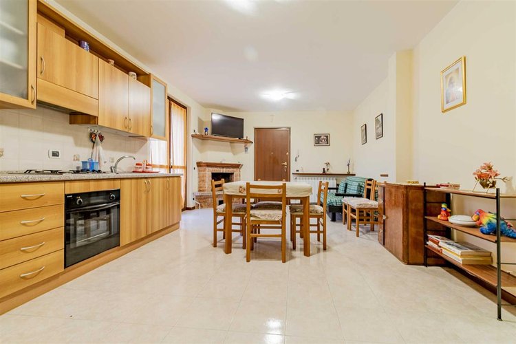 Sant'Omobono Terme meraviglioso trilocale con giardino privato Sant'Omobono Terme