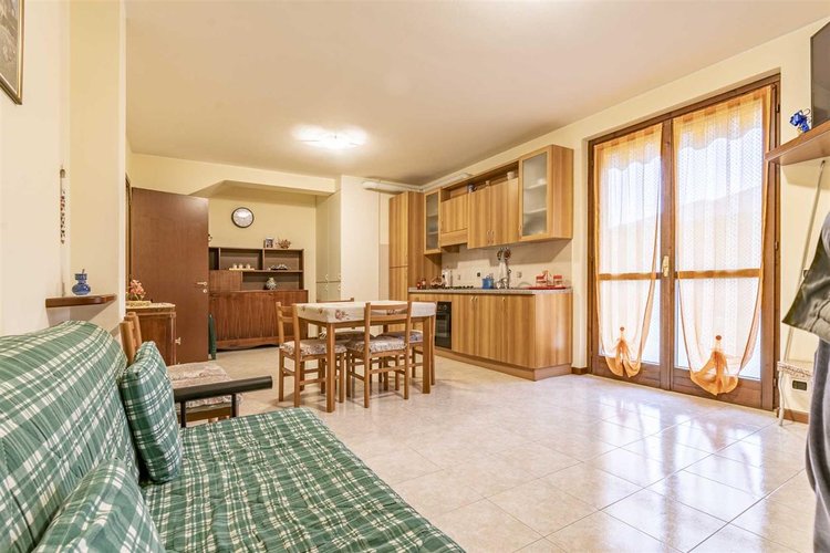 Sant'Omobono Terme meraviglioso trilocale con giardino privato Sant'Omobono Terme