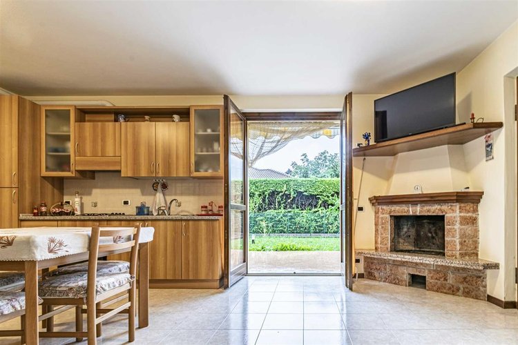 Sant'Omobono Terme meraviglioso trilocale con giardino privato Sant'Omobono Terme