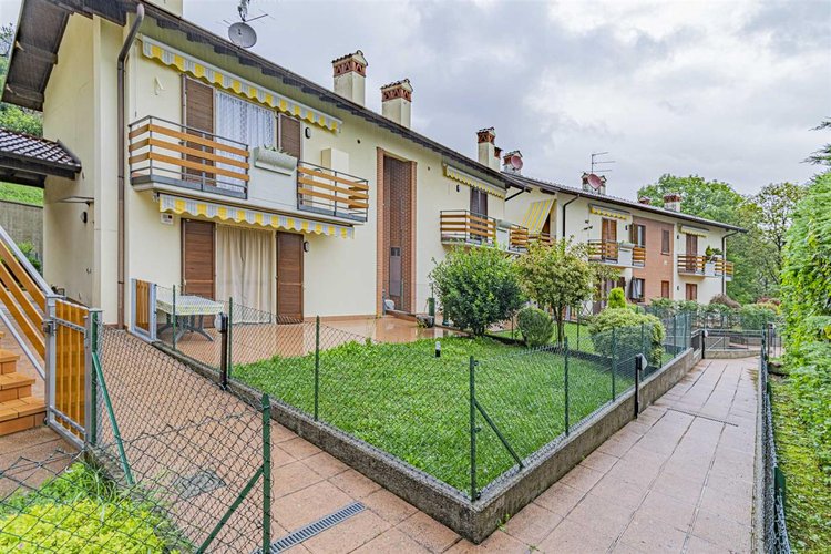 Sant'Omobono Terme meraviglioso trilocale con giardino privato Sant'Omobono Terme