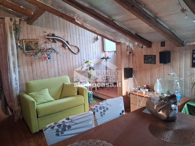 ACCOGLIENTISSIMA MANSARDA! Serina