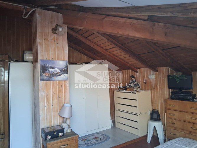 ACCOGLIENTISSIMA MANSARDA! Serina