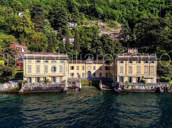 APARTMENT PIED - DANS L’EAU, LAGO DI COMO Torno