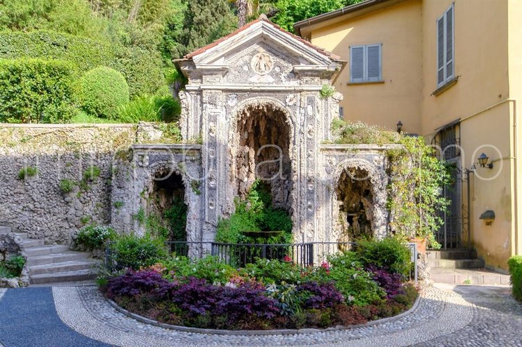 APARTMENT PIED - DANS L’EAU, LAGO DI COMO Torno