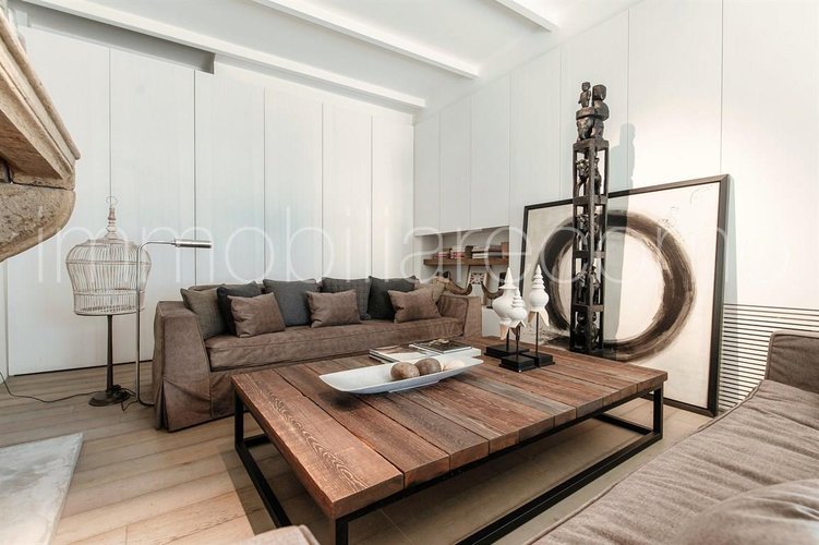 APARTMENT PIED - DANS L’EAU, LAGO DI COMO Torno