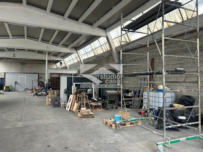 Moderno laboratorio artigianale in vendita – Verdellino (BG) Verdellino