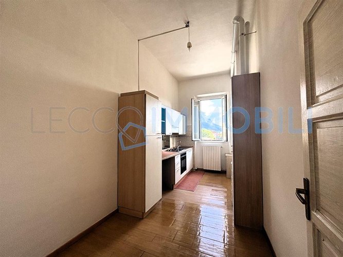 "BILOCALE VIA PESCATORI 36 PIANO QUARTO" Lecco