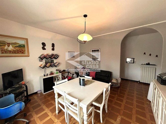 PRIVATO VENDE GRANDE E SPAZIOSO TRILOCALE Osio Sotto