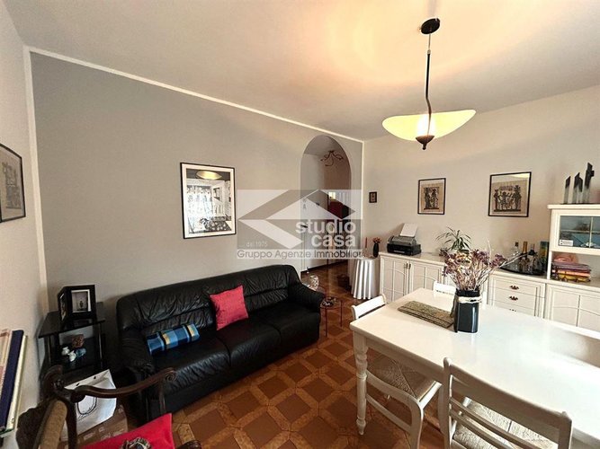 PRIVATO VENDE GRANDE E SPAZIOSO TRILOCALE Osio Sotto