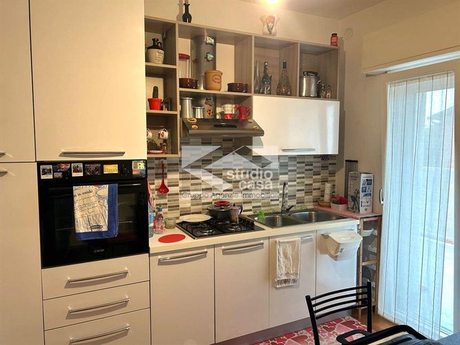 PRIVATO VENDE GRANDE E SPAZIOSO TRILOCALE Osio Sotto