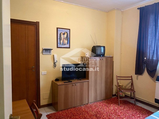 CENTRALE E SERVITA! Piazzatorre