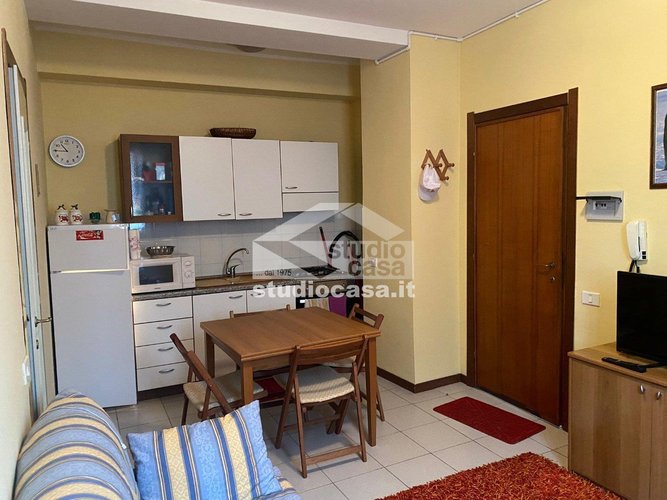 CENTRALE E SERVITA! Piazzatorre