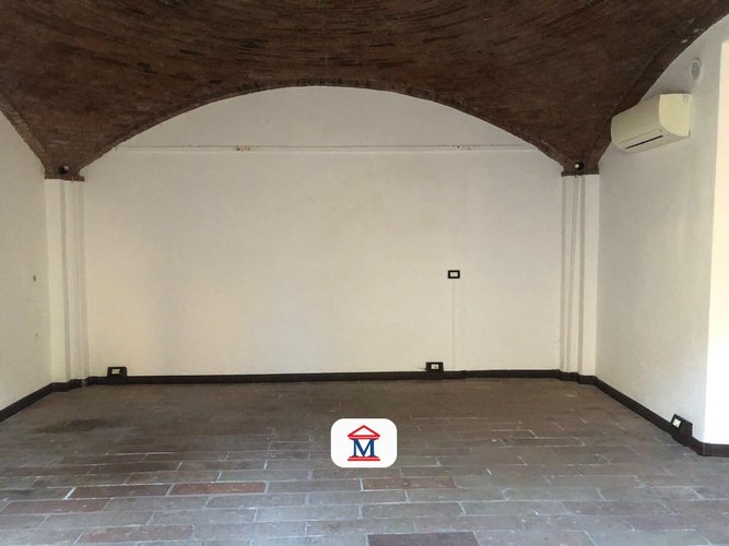 Negozio Scanzorosciate