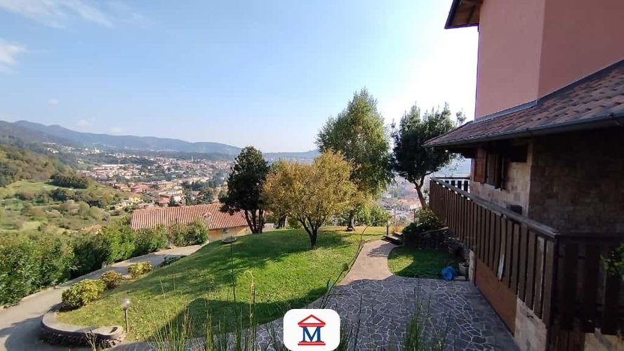 Villa Almenno San Salvatore