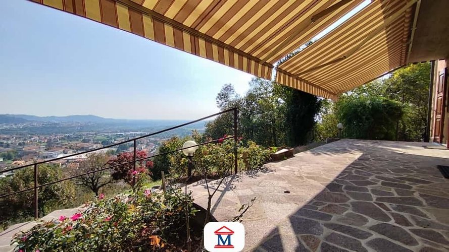 Villa Almenno San Salvatore