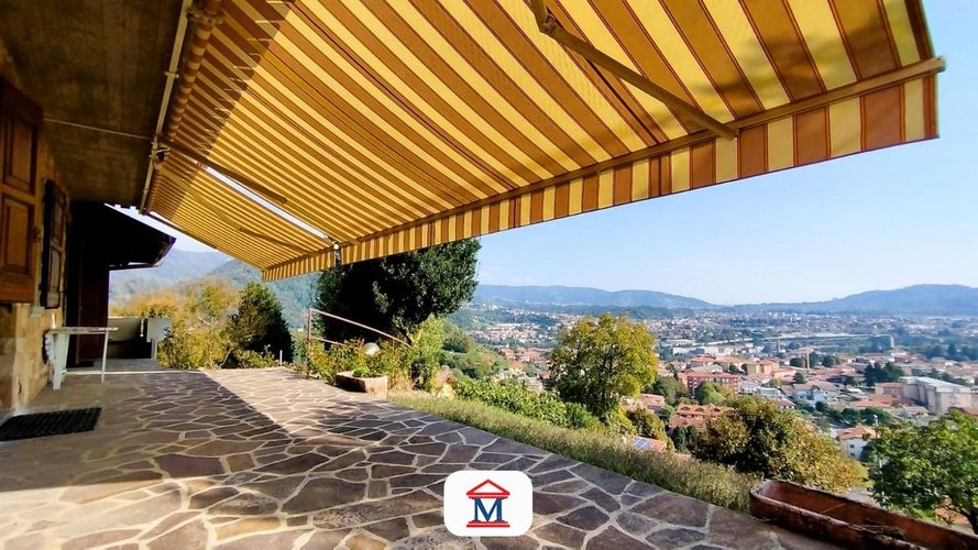 Villa Almenno San Salvatore