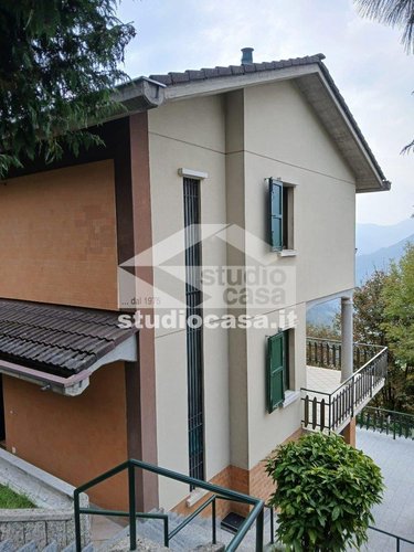 VILLA INDIPENDENTE! Costa Serina